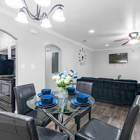 Family Friendly 2Bdrm-Walk To At&T/Cowboys Stadium Arlington Exteriör bild